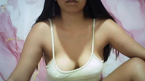 hotpink4u04 online show from 06/21/26, 09:50