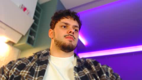 Jason online show from 09/25/25, 12:14