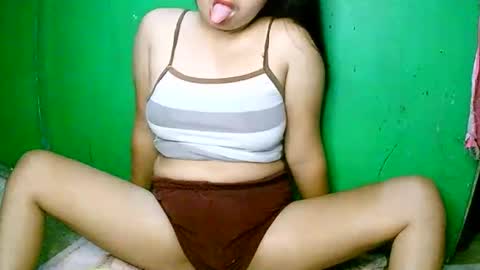 Snapshot of hotpussy_lipsxx69 chatting on 03/18/26, 06:22 hotpussy_lipsxx69 online show from 03/18/26, 06:22