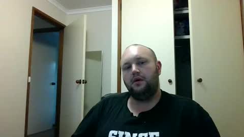 Snapshot of hotrodder323 chatting on 12/06/24, 10:19 hotrodder323 online show from 12/06/24, 10:19