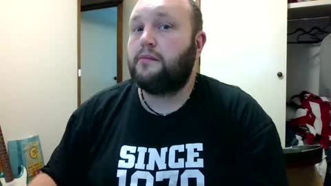 Snapshot of hotrodder323 chatting on 01/04/25, 05:16 hotrodder323 online show from 01/04/25, 05:16