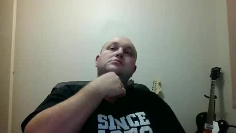 Snapshot of hotrodder323 chatting on 01/20/25, 10:18 hotrodder323 online show from 01/20/25, 10:18