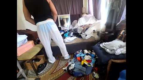 hotrox6942 online show from 11/01/25, 04:42