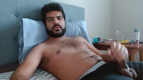 Snapshot of hotsexdude69 chatting on 12/25/24, 04:22 hotsexdude69 online show from 12/25/24, 04:22