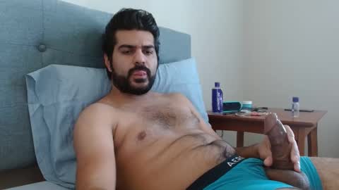 Snapshot of hotsexdude69 chatting on 01/02/25, 04:35 hotsexdude69 online show from 01/02/25, 04:35