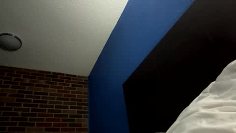 hotsexyclassyhippies online show from 10/24/25, 11:39