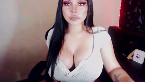 Marga Avery online show from 12/21/24, 03:20