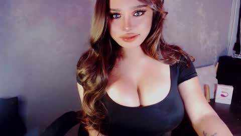 Marga Avery online show from 09/11/25, 04:40