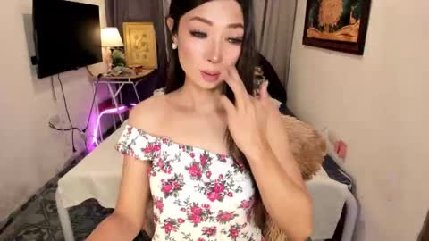 SHERLENE   BLACKWELL online show from 02/25/26, 02:32