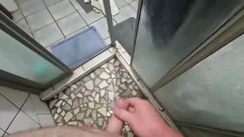 Hotshot online show from 10/10/25, 08:30