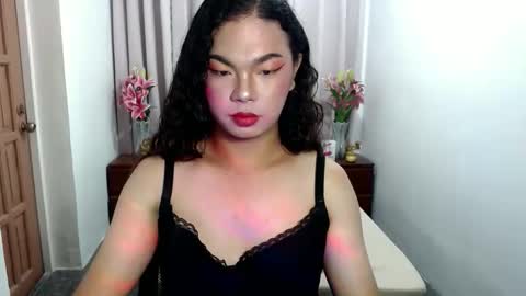 Snapshot of hotsiren101 chatting on 12/19/25, 06:59 hotsiren101 online show from 12/19/25, 06:59
