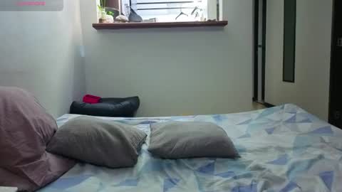 Snapshot of hotstud_999 chatting on 07/13/26, 06:49 Andres online show from 07/13/26, 06:49