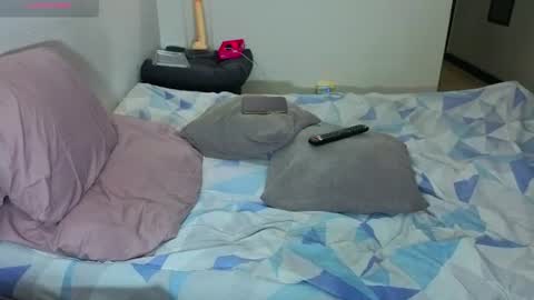 Snapshot of hotstud_999 chatting on 08/03/26, 09:04 Andres online show from 08/03/26, 09:04