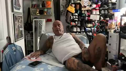 hotstuff775616 online show from 01/18/26, 02:59