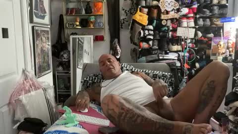 hotstuff775616 online show from 02/03/26, 03:15