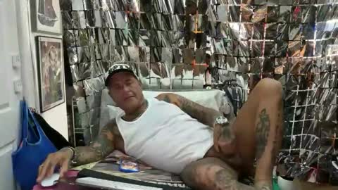 hotstuff775616 online show from 04/06/26, 02:20