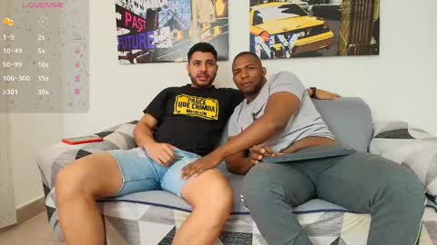 Snapshot of hott_asses chatting on 12/28/24, 01:28 hott_asses online show from 12/28/24, 01:28