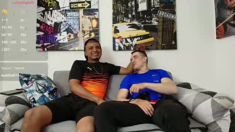 Snapshot of hott_asses chatting on 01/27/25, 01:41 hott_asses online show from 01/27/25, 01:41