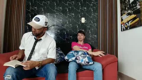 Snapshot of hott_asses chatting on 02/18/25, 11:30 hott_asses online show from 02/18/25, 11:30