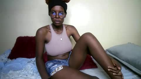 Snapshot of hott_asss chatting on 05/13/26, 08:38 hott_asss online show from 05/13/26, 08:38
