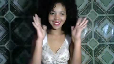 Snapshot of hott_beauty chatting on 01/17/26, 03:55 MULAN online show from 01/17/26, 03:55