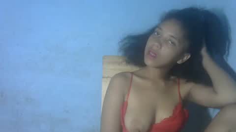 Snapshot of hott_beauty chatting on 02/23/26, 04:43 MULAN online show from 02/23/26, 04:43