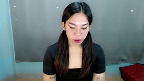 Snapshot of hott_cumforyou chatting on 02/19/25, 01:29 jelaigrande  online show from 02/19/25, 01:29