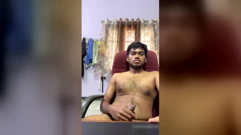 hottamilguy01 online show from 02/16/26, 05:14