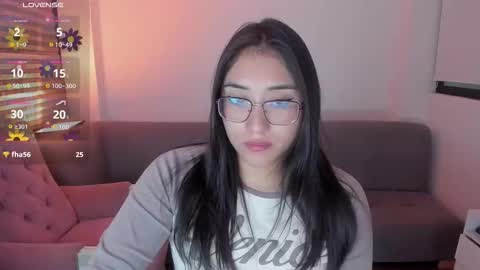 hottbee3645 online show from 02/05/26, 10:14