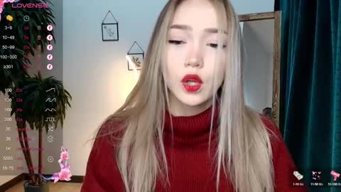 hello Im Eva online show from 12/05/24, 02:20