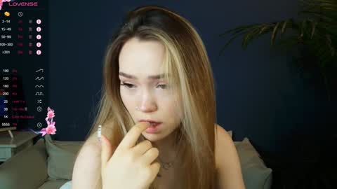 hello Im Eva online show from 12/06/24, 08:26