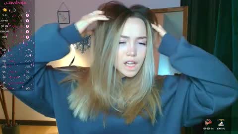 hello Im Eva online show from 01/03/25, 08:32