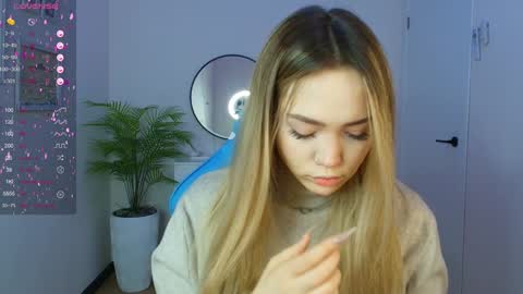 hello Im Eva online show from 01/30/25, 02:06