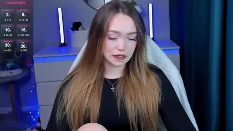 hello Im Eva online show from 10/18/25, 01:34