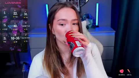 hello Im Eva online show from 05/24/26, 10:09