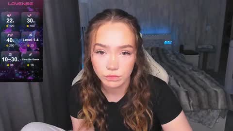 hello Im Eva online show from 06/18/26, 08:47