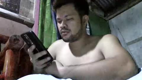 Snapshot of hottestpinoy2323 chatting on 01/18/25, 03:38 HottestPinoy32 online show from 01/18/25, 03:38