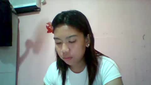 Snapshot of hottie_aniya05 chatting on 03/03/25, 07:43 hottie_aniya05 online show from 03/03/25, 07:43