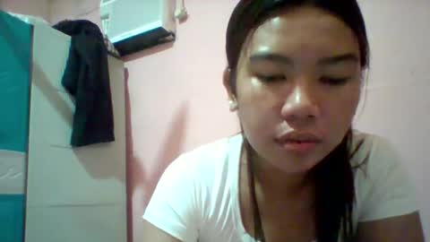 Snapshot of hottie_aniya05 chatting on 03/04/25, 02:17 hottie_aniya05 online show from 03/04/25, 02:17