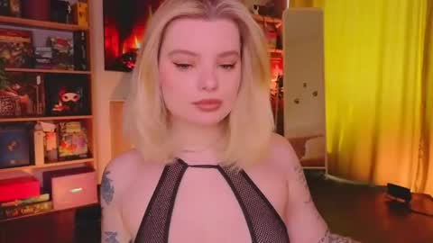 Jane  online show from 05/03/26, 09:48