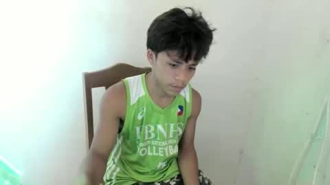 Snapshot of hottie_migs chatting on 04/11/26, 01:26 hottie_migs online show from 04/11/26, 01:26