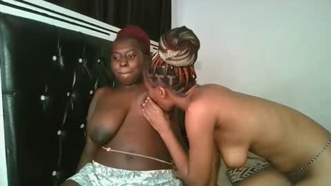 Snapshot of hottie_mistie chatting on 04/22/26, 03:02 hottie_mistie online show from 04/22/26, 03:02
