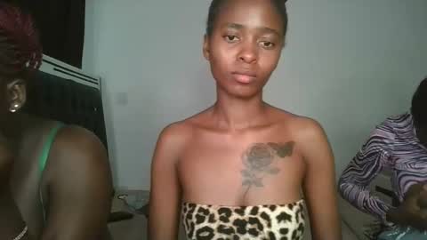 Snapshot of hottie_mistie chatting on 04/25/26, 12:46 hottie_mistie online show from 04/25/26, 12:46