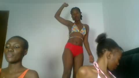 Snapshot of hottie_mistie chatting on 06/30/26, 10:38 hottie_mistie online show from 06/30/26, 10:38