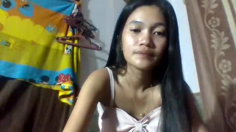 hottie_ptite online show from 12/22/25, 12:13