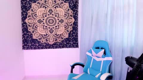 Veronica independent model online show from 02/10/25, 05:19