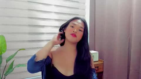 Snapshot of hottieelijah760282 chatting on 09/08/25, 03:44 Maxine online show from 09/08/25, 03:44