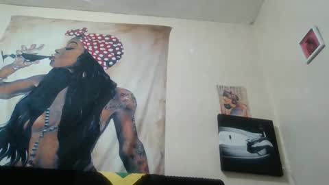 Snapshot of hottiefreckles chatting on 09/17/25, 11:28 Tokyodagoddess online show from 09/17/25, 11:28