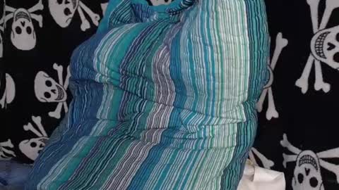 Snapshot of hottiekingny chatting on 02/11/25, 05:26 independent Model online show from 02/11/25, 05:26