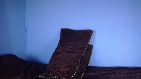 Snapshot of hottiekingny chatting on 09/30/25, 02:27 independent Model online show from 09/30/25, 02:27